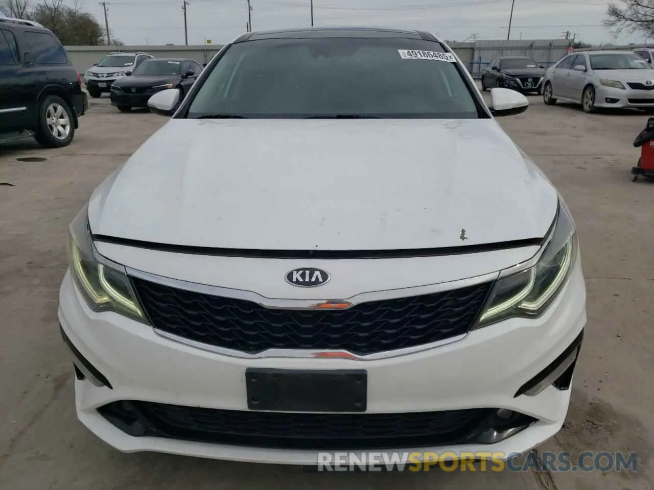 5 fotografías del automóvil dañado 5XXGT4L37KG280102 KIA OPTIMA 2019