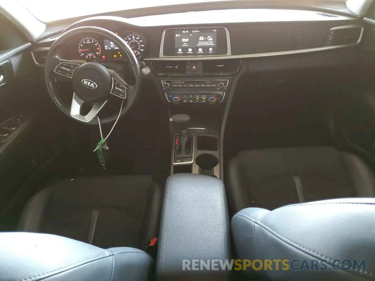 8 fotografías del automóvil dañado 5XXGT4L37KG287308 KIA OPTIMA 2019