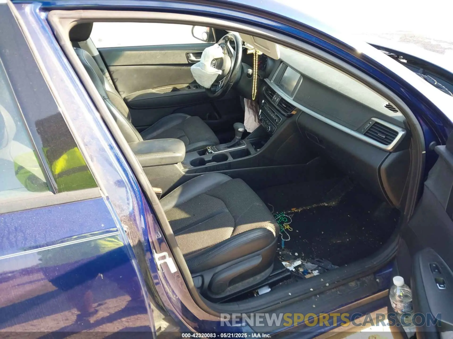 5 fotografías del automóvil dañado 5XXGT4L37KG289897 KIA OPTIMA 2019