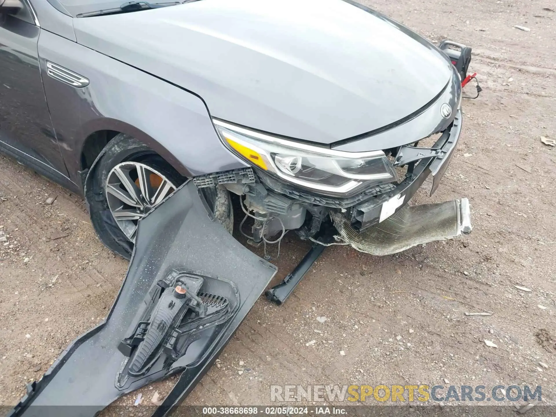 17 fotografías del automóvil dañado 5XXGT4L37KG299944 KIA OPTIMA 2019