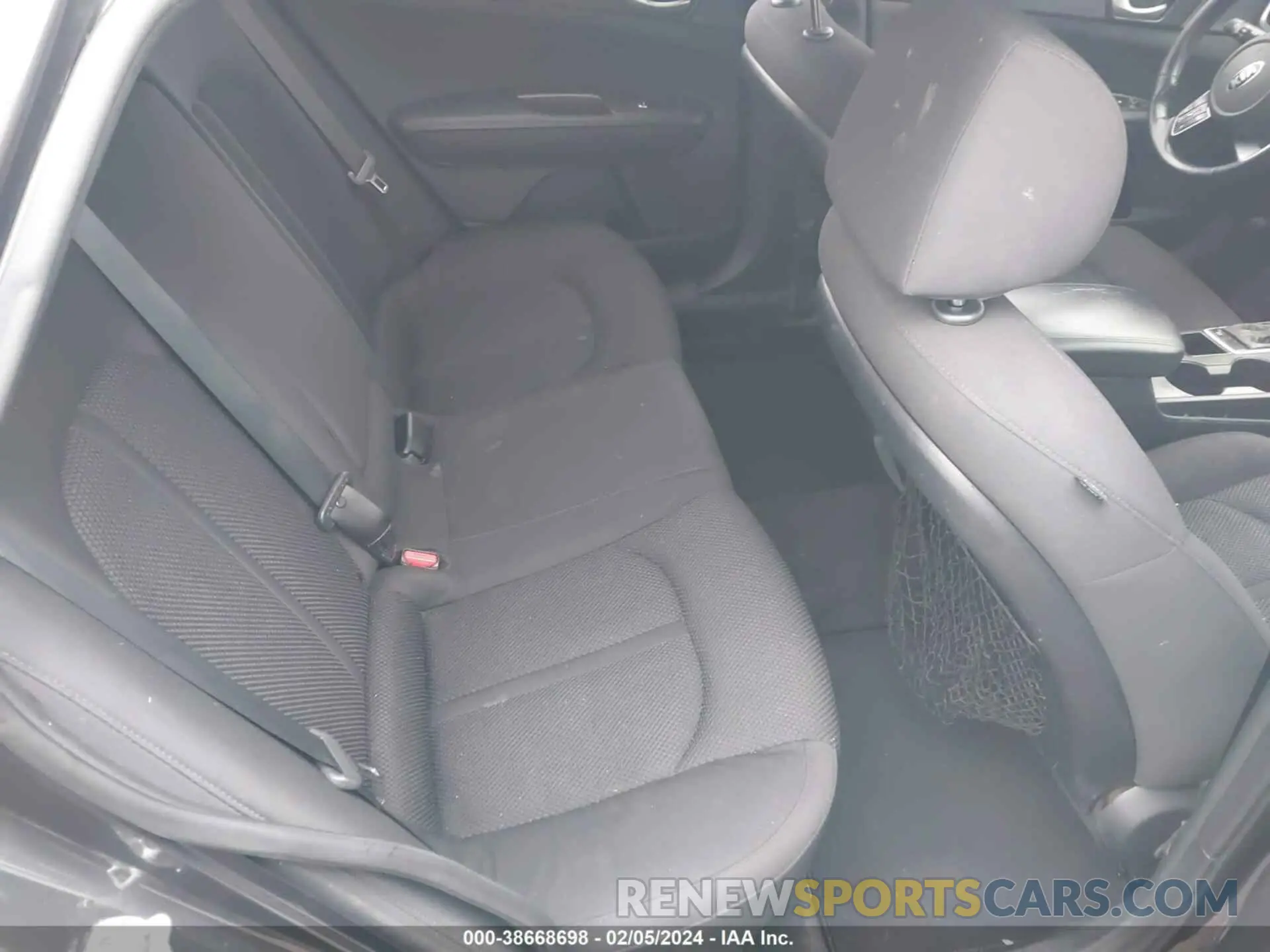 8 fotografías del automóvil dañado 5XXGT4L37KG299944 KIA OPTIMA 2019