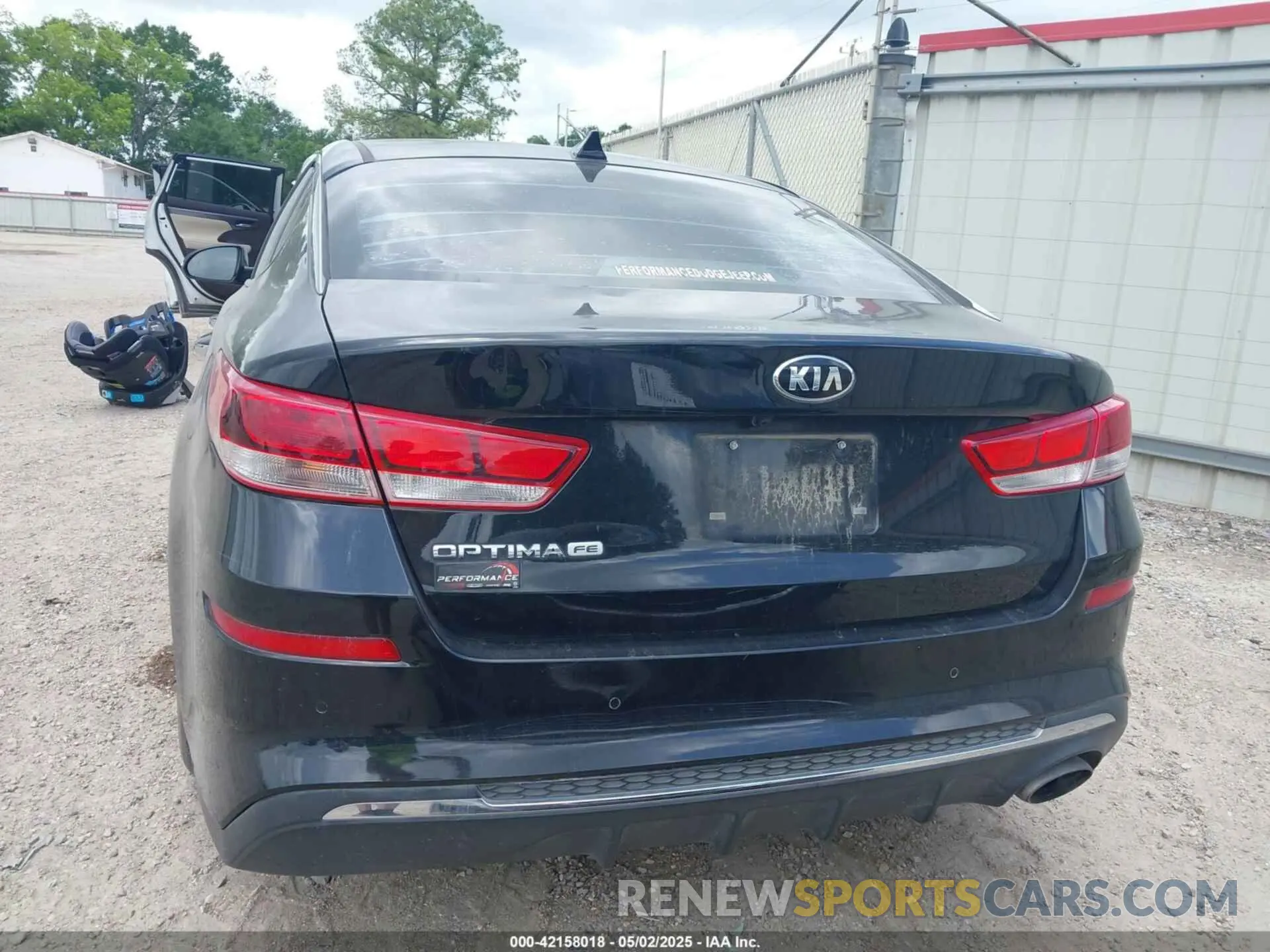 16 fotografías del automóvil dañado 5XXGT4L37KG308223 KIA OPTIMA 2019