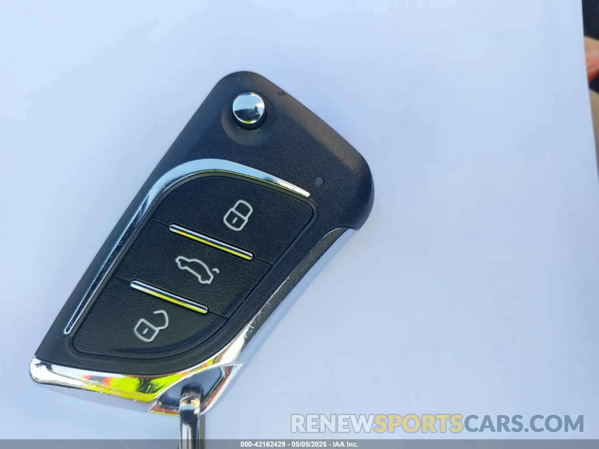 11 fotografías del automóvil dañado 5XXGT4L37KG321554 KIA OPTIMA 2019