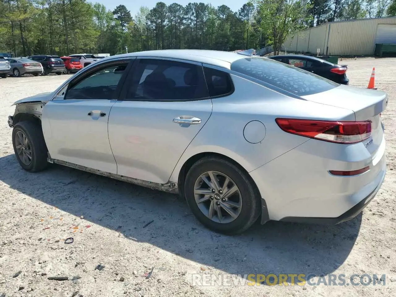 2 fotografías del automóvil dañado 5XXGT4L37KG325491 KIA OPTIMA 2019