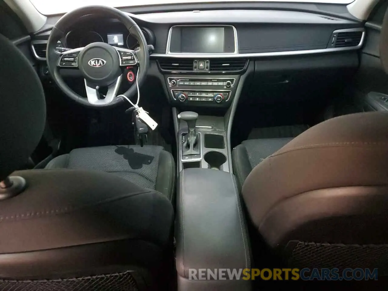 8 fotografías del automóvil dañado 5XXGT4L37KG325863 KIA OPTIMA 2019