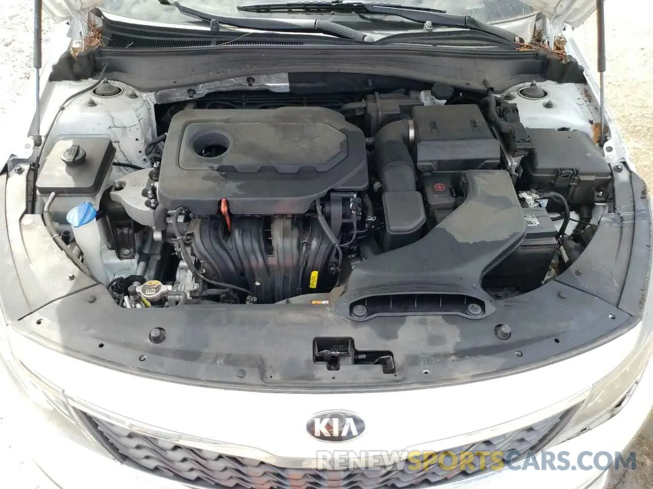 11 fotografías del automóvil dañado 5XXGT4L38KG352389 KIA OPTIMA 2019