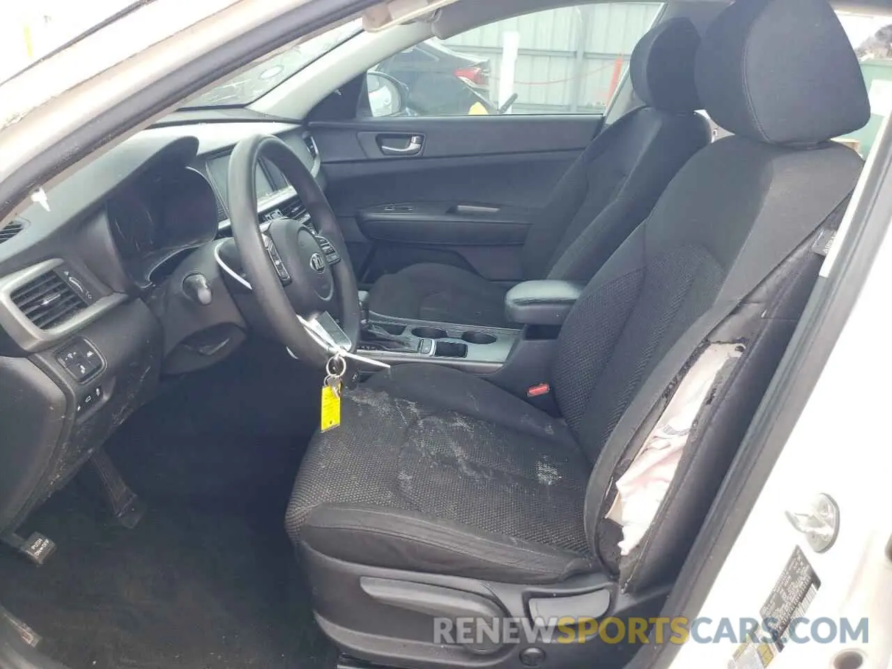 7 fotografías del automóvil dañado 5XXGT4L38KG352389 KIA OPTIMA 2019