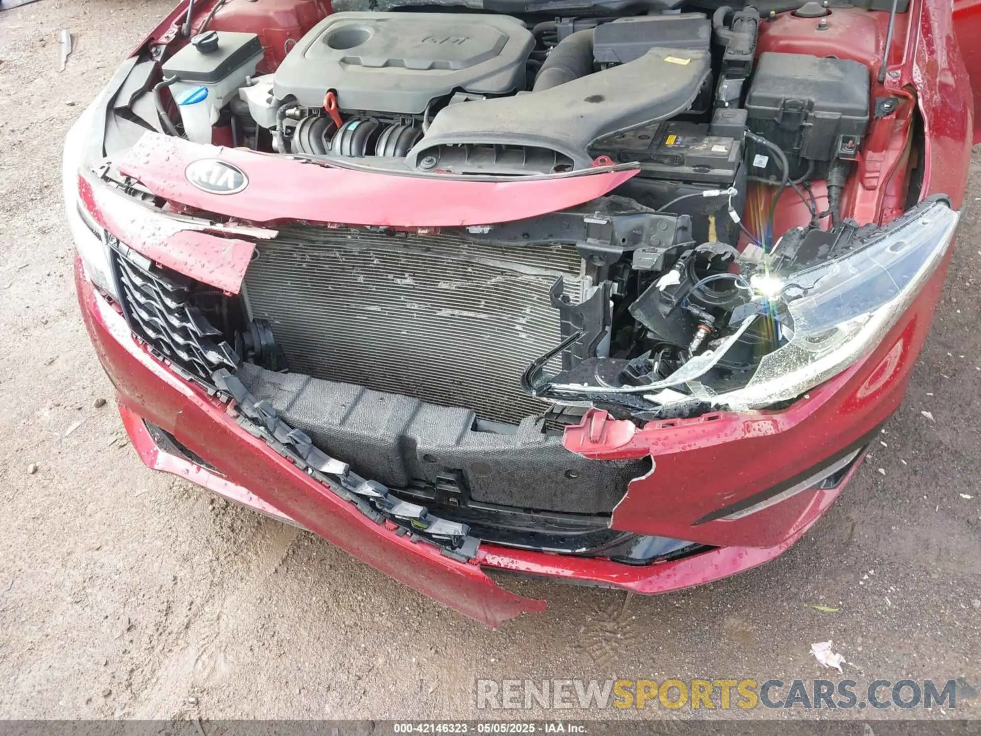 6 fotografías del automóvil dañado 5XXGT4L38KG375686 KIA OPTIMA 2019