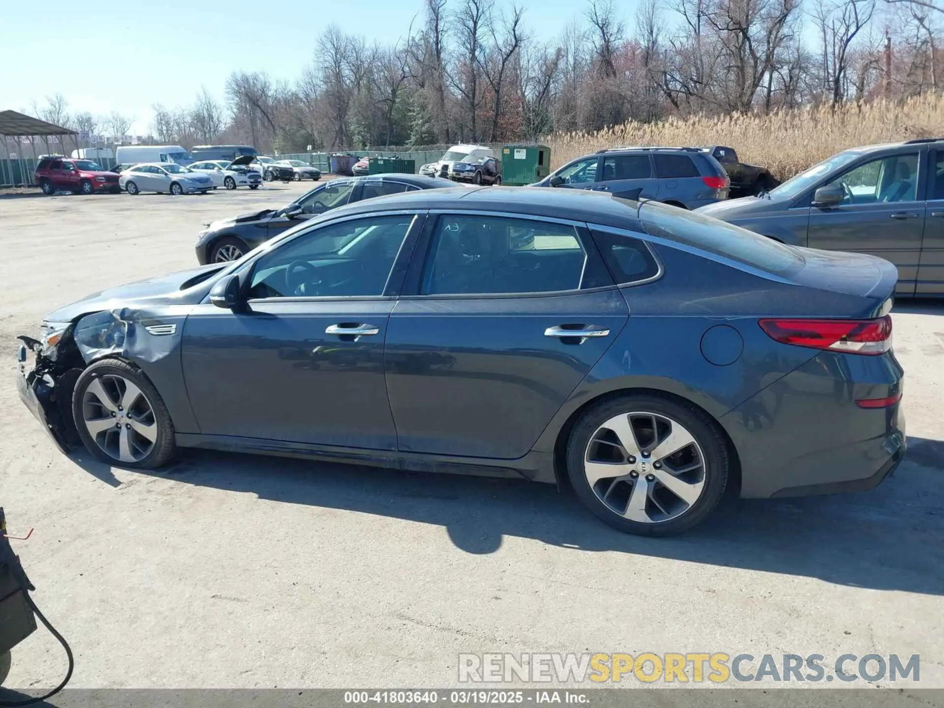 14 fotografías del automóvil dañado 5XXGT4L38KG376191 KIA OPTIMA 2019