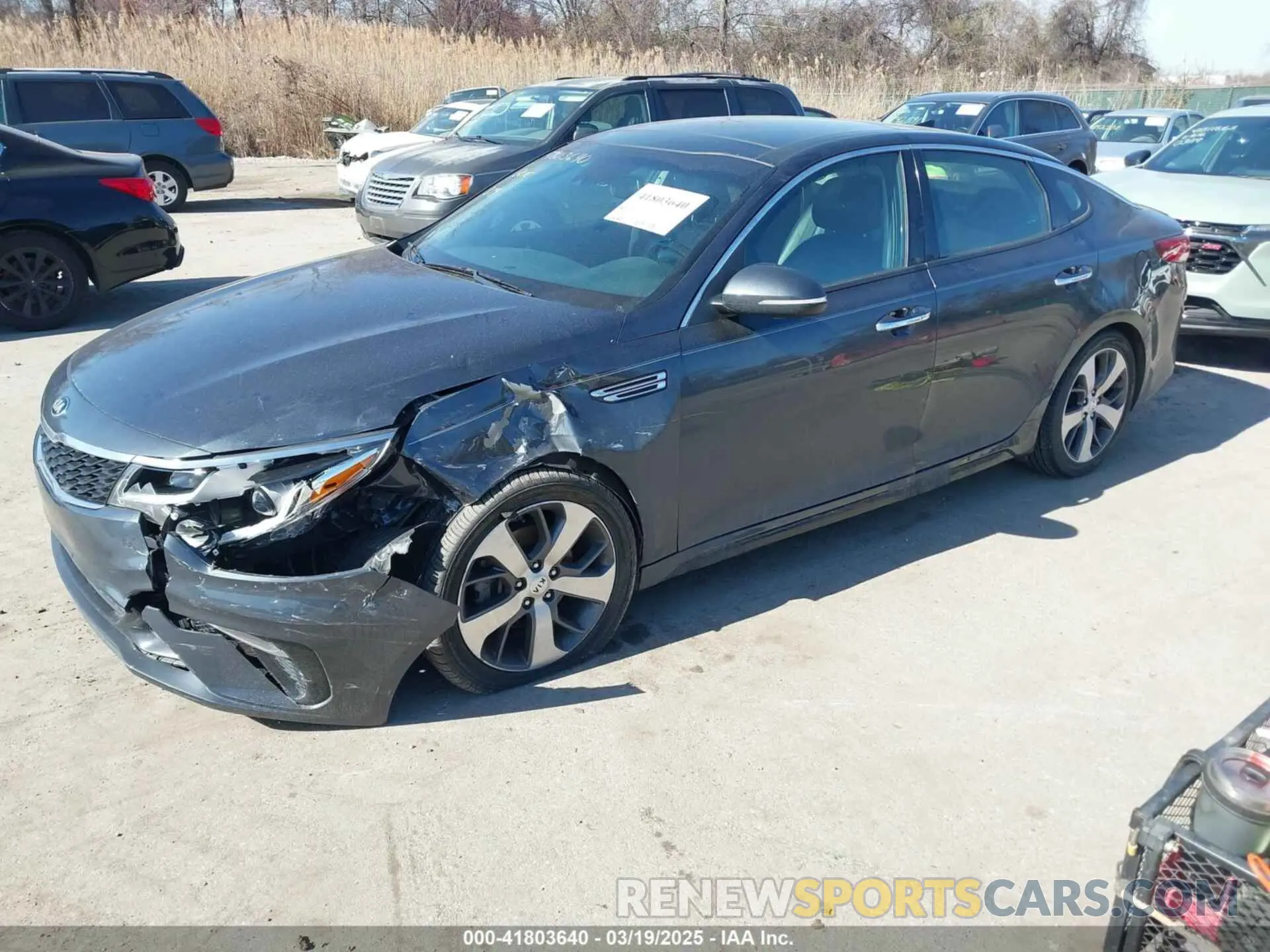 2 fotografías del automóvil dañado 5XXGT4L38KG376191 KIA OPTIMA 2019