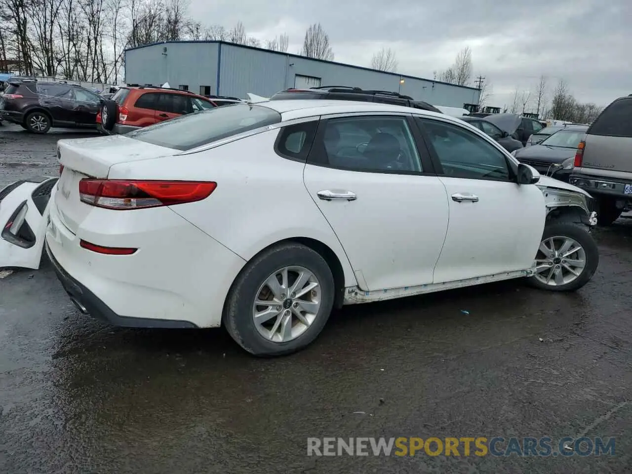 3 fotografías del automóvil dañado 5XXGT4L39KG282367 KIA OPTIMA 2019
