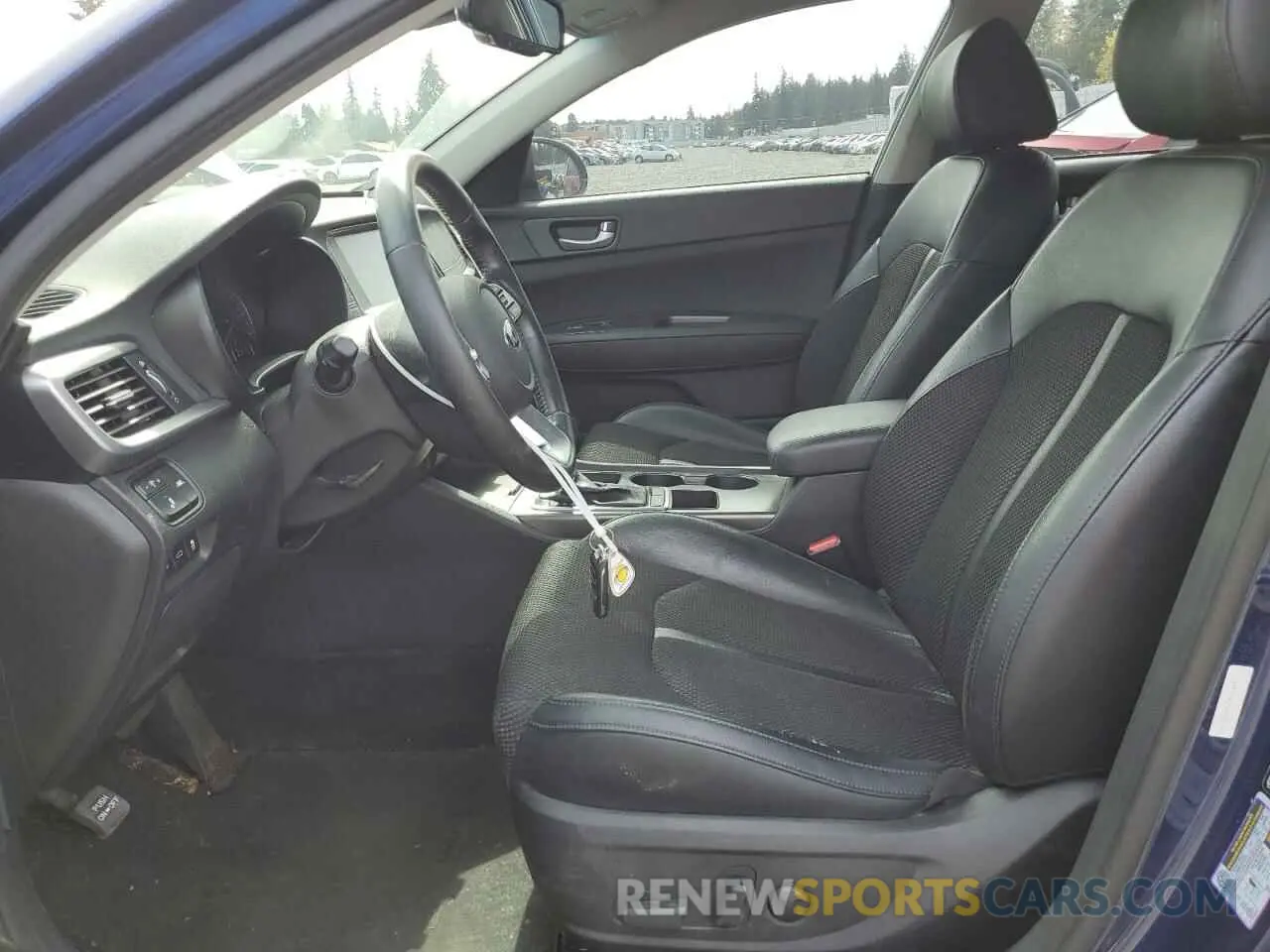 7 fotografías del automóvil dañado 5XXGT4L39KG287505 KIA OPTIMA 2019