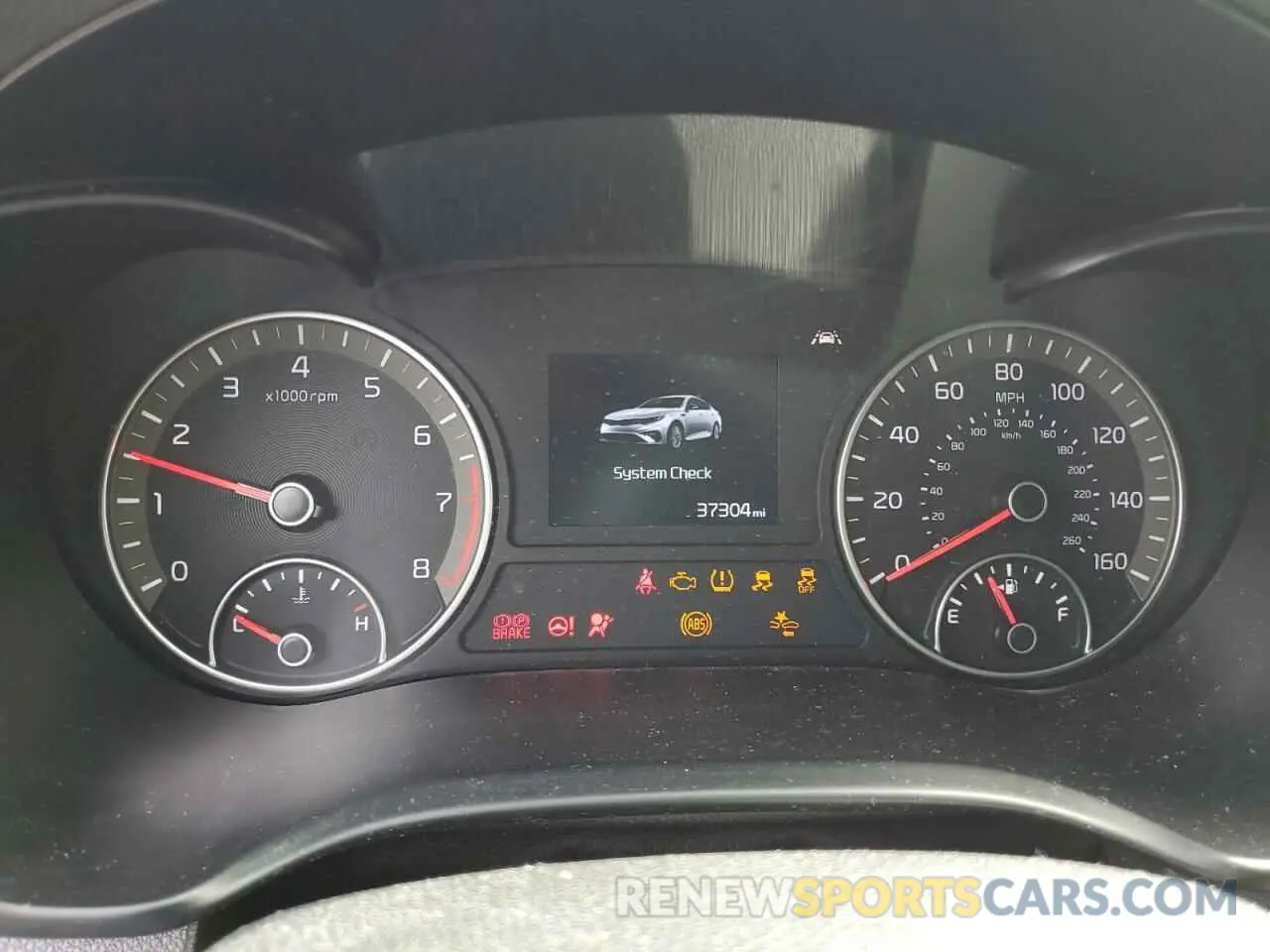 9 fotografías del automóvil dañado 5XXGT4L39KG287505 KIA OPTIMA 2019