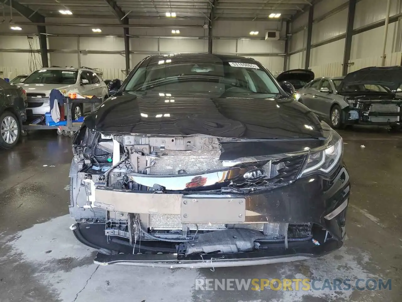 5 fotografías del automóvil dañado 5XXGT4L39KG296382 KIA OPTIMA 2019