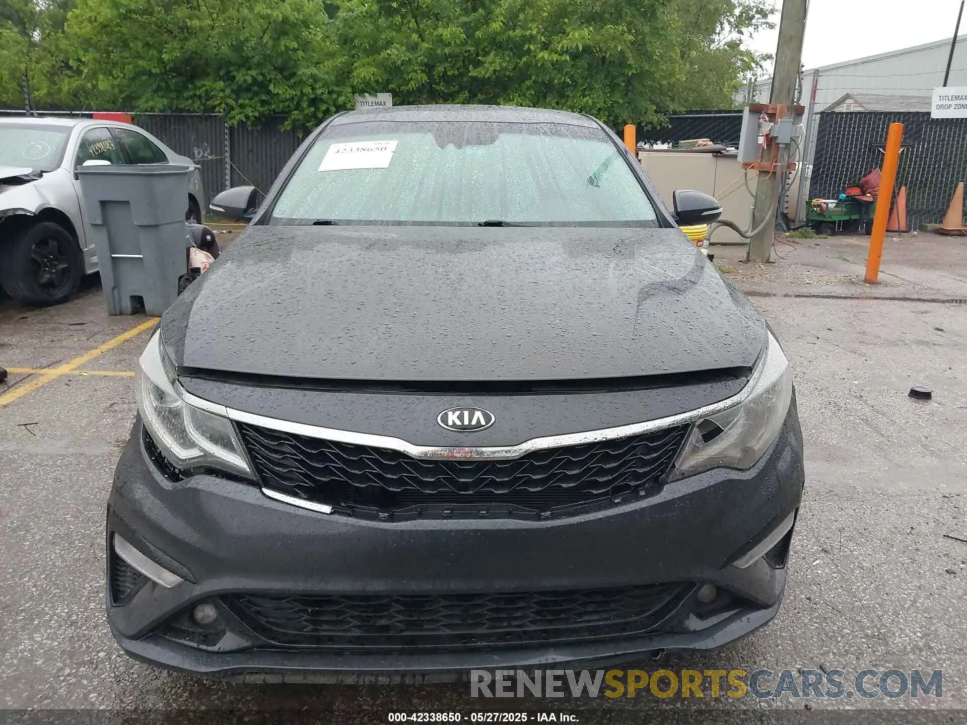 11 fotografías del automóvil dañado 5XXGT4L39KG325878 KIA OPTIMA 2019