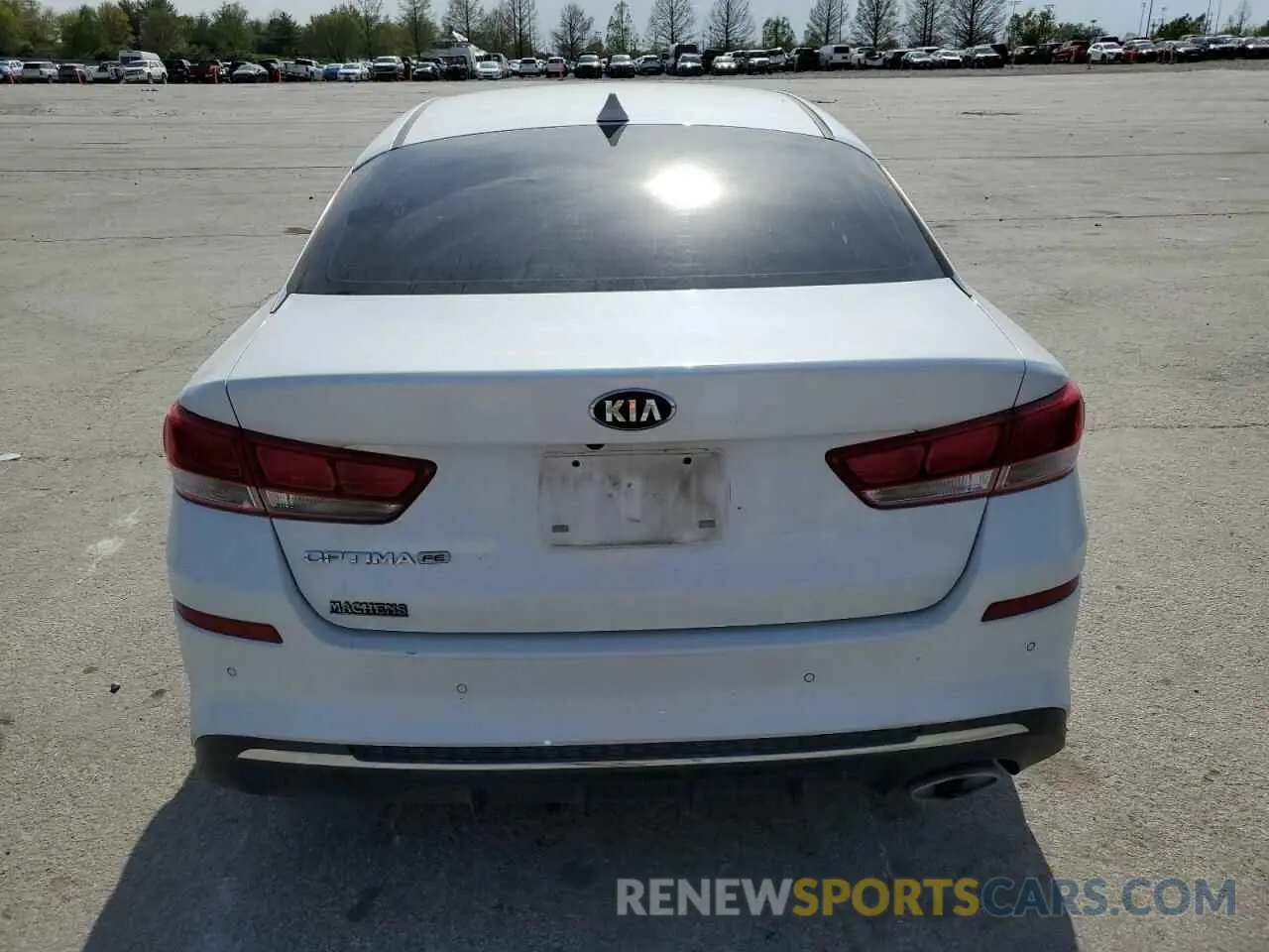 6 fotografías del automóvil dañado 5XXGT4L39KG330661 KIA OPTIMA 2019