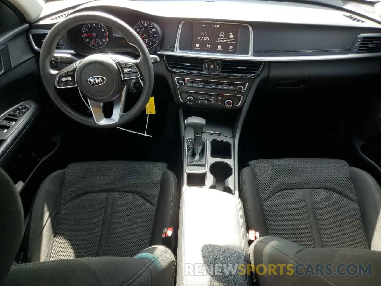 8 fotografías del automóvil dañado 5XXGT4L39KG349632 KIA OPTIMA 2019