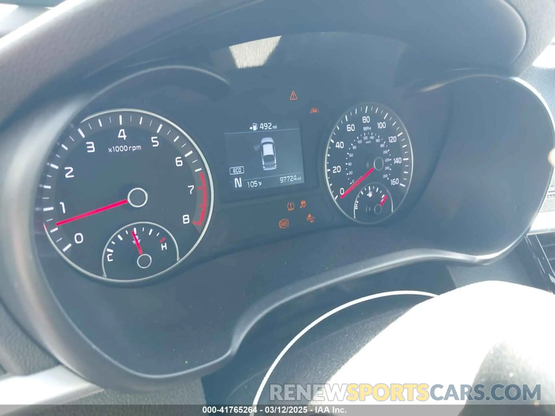 7 fotografías del automóvil dañado 5XXGT4L39KG374935 KIA OPTIMA 2019