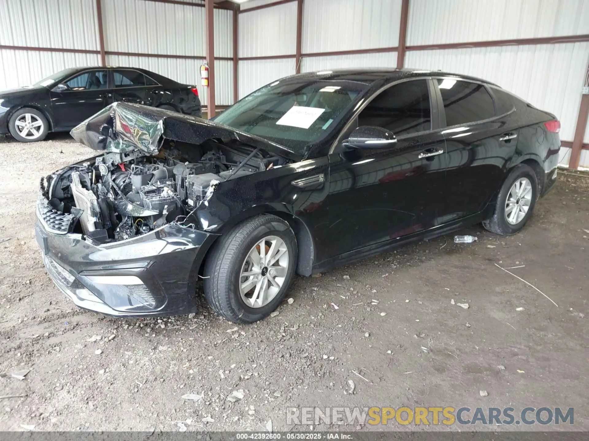 2 fotografías del automóvil dañado 5XXGT4L3XKG279266 KIA OPTIMA 2019