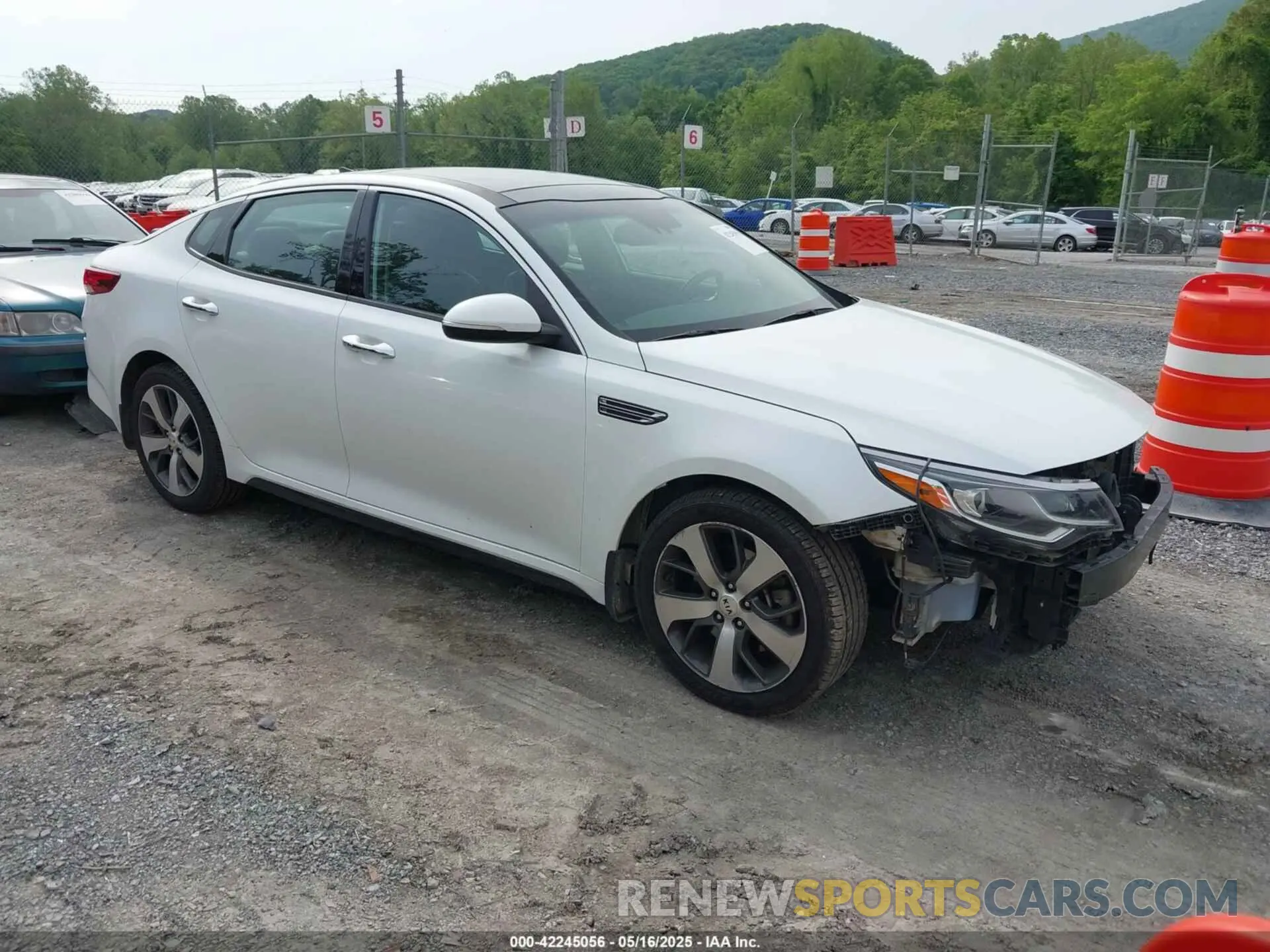 1 fotografías del automóvil dañado 5XXGT4L3XKG294267 KIA OPTIMA 2019