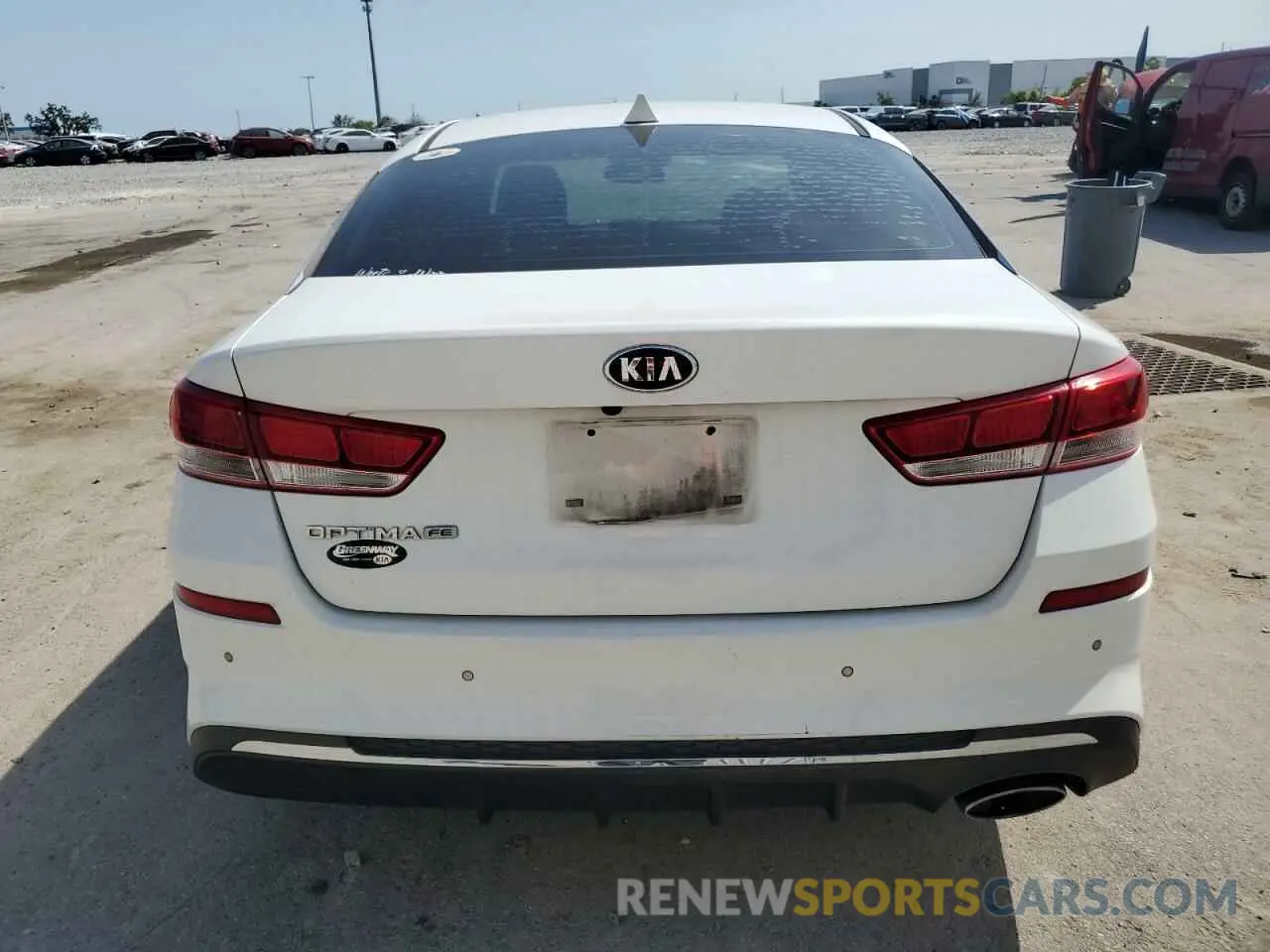 6 fotografías del automóvil dañado 5XXGT4L3XKG294706 KIA OPTIMA 2019