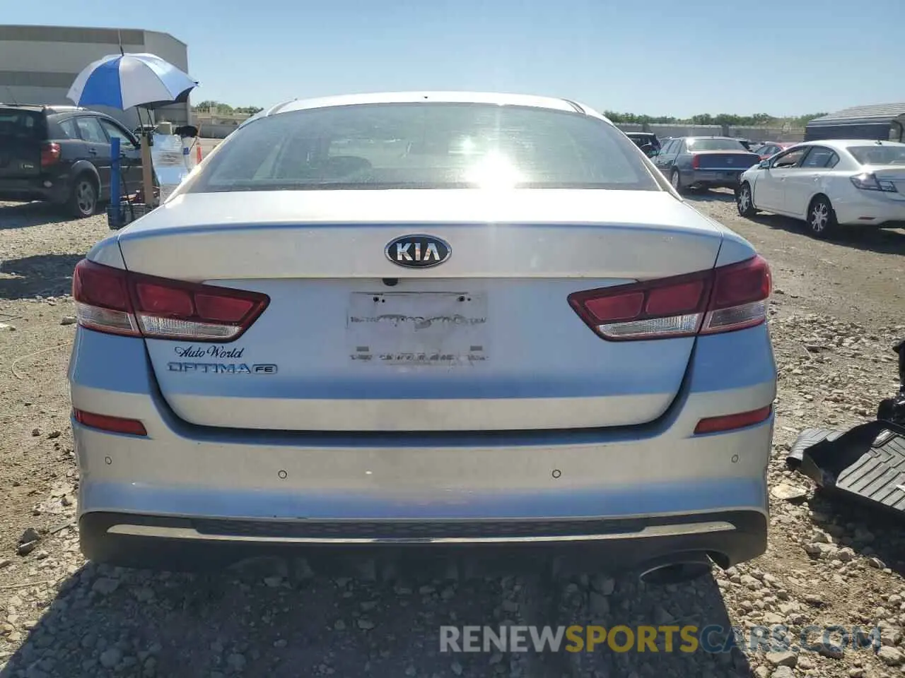 6 fotografías del automóvil dañado 5XXGT4L3XKG300293 KIA OPTIMA 2019