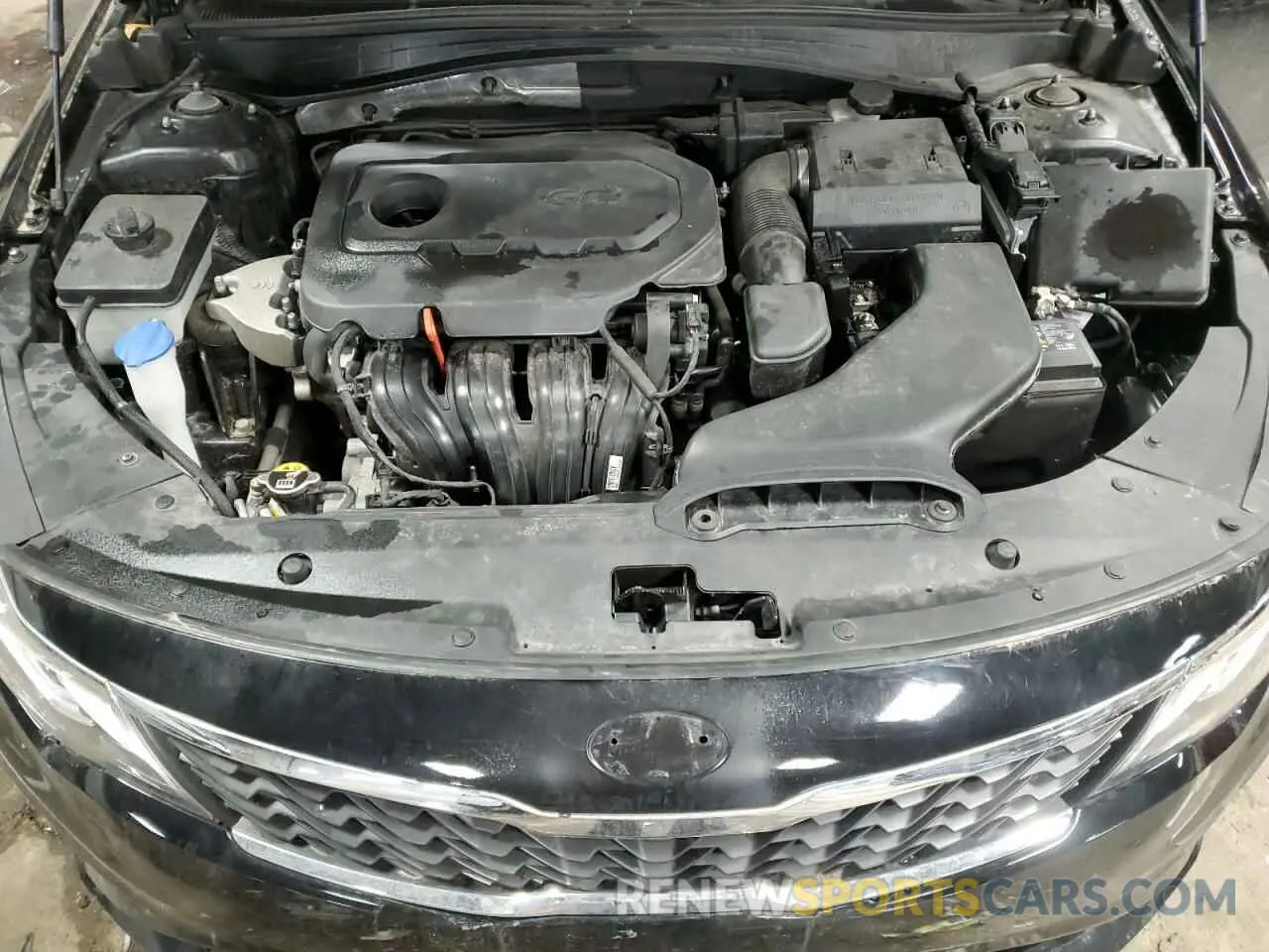 11 fotografías del automóvil dañado 5XXGT4L3XKG320625 KIA OPTIMA 2019
