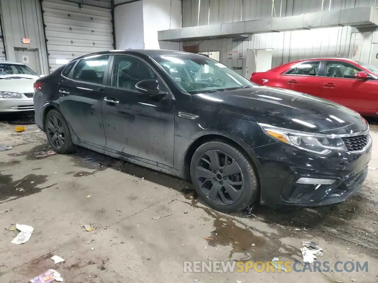 4 fotografías del automóvil dañado 5XXGT4L3XKG320625 KIA OPTIMA 2019