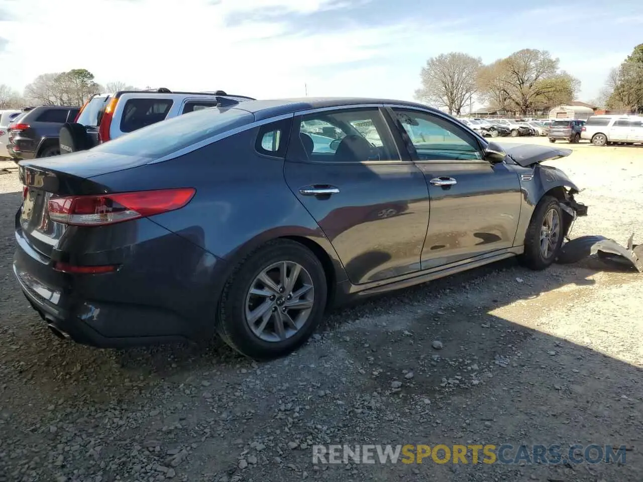 3 fotografías del automóvil dañado 5XXGT4L3XKG326165 KIA OPTIMA 2019