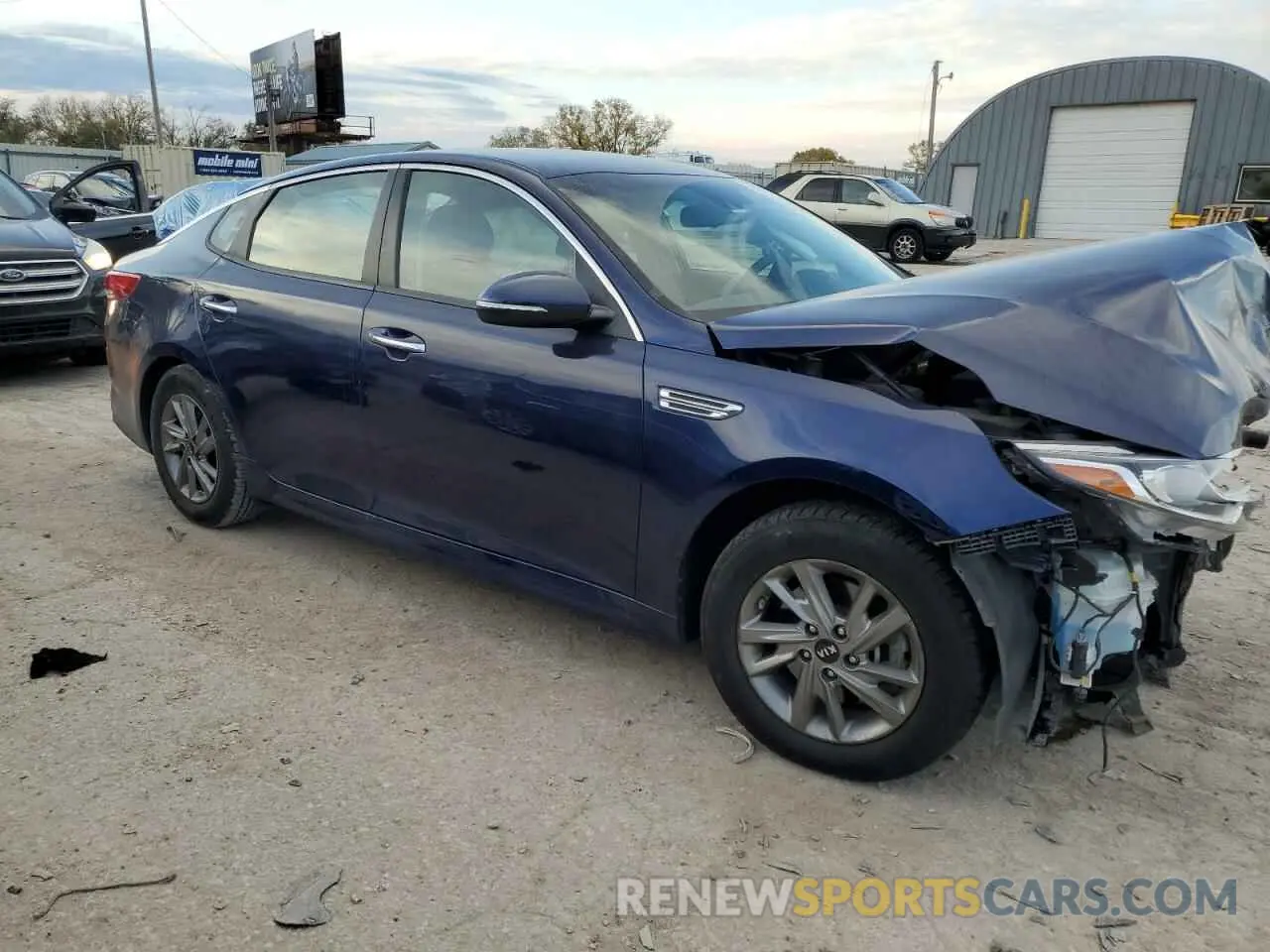 4 fotografías del automóvil dañado 5XXGT4L3XKG350921 KIA OPTIMA 2019