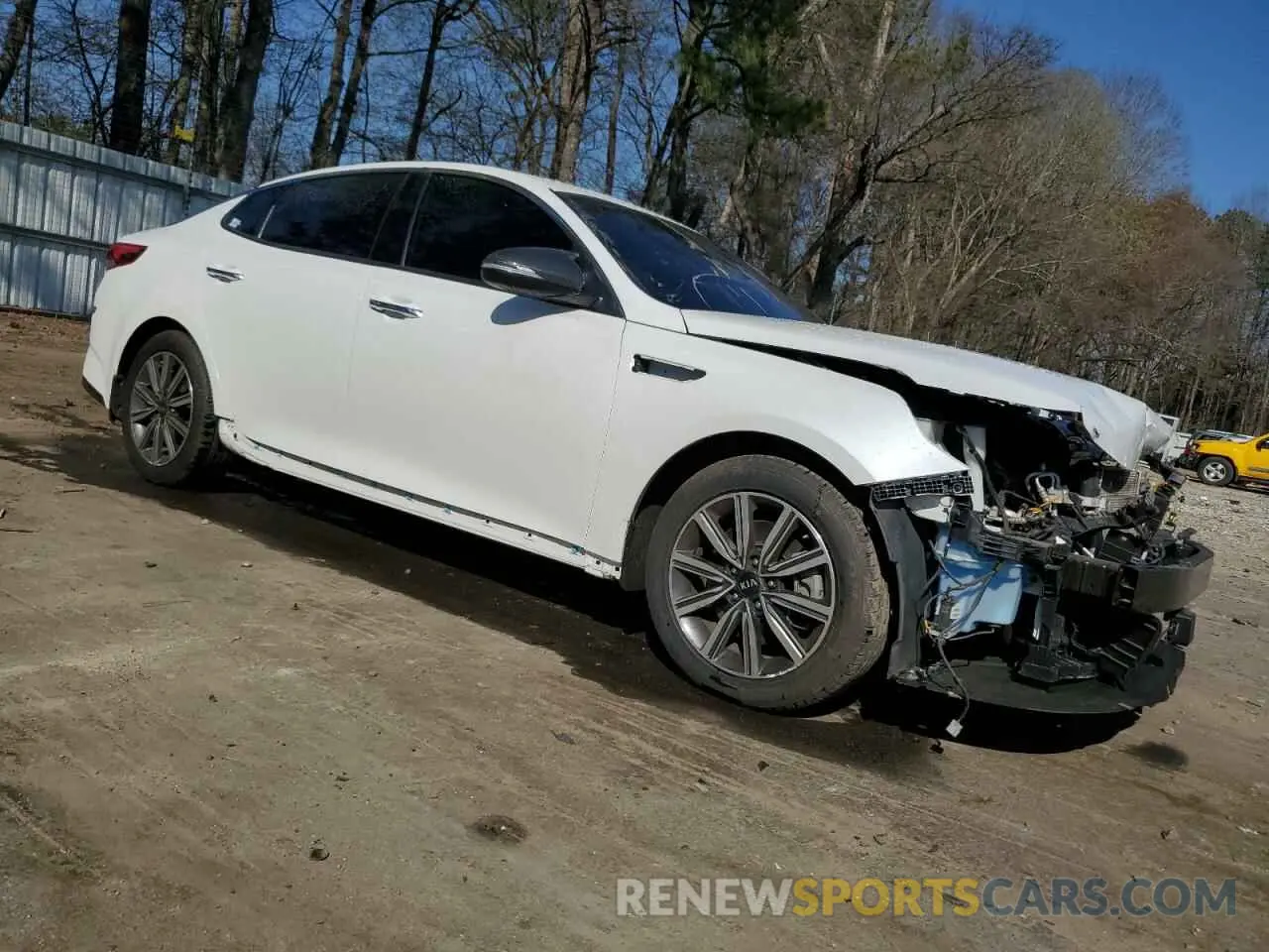 4 fotografías del automóvil dañado 5XXGU4L10KG316871 KIA OPTIMA 2019