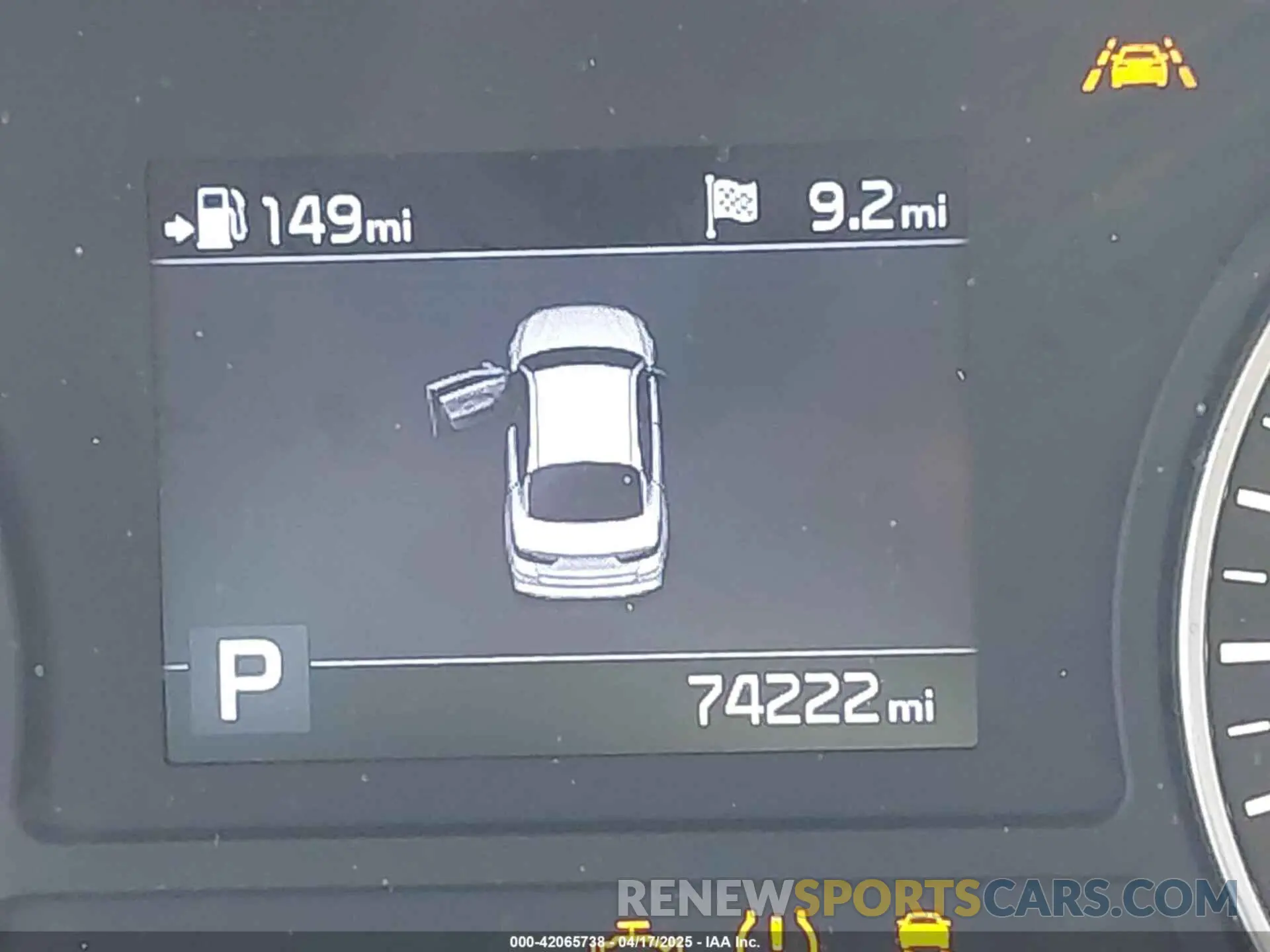 15 fotografías del automóvil dañado 5XXGU4L12KG292041 KIA OPTIMA 2019