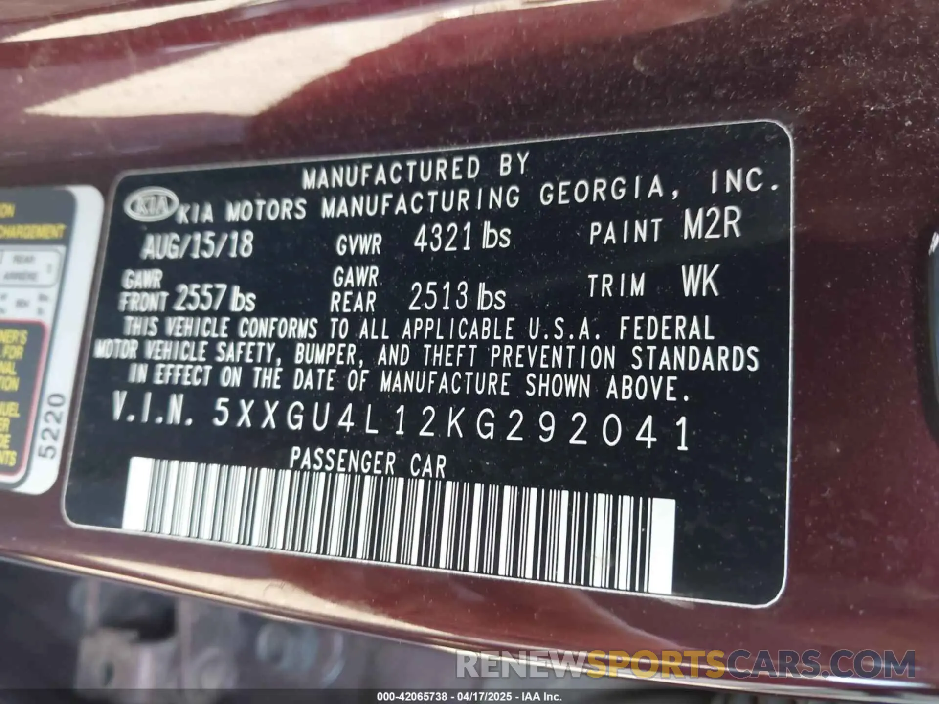 9 fotografías del automóvil dañado 5XXGU4L12KG292041 KIA OPTIMA 2019