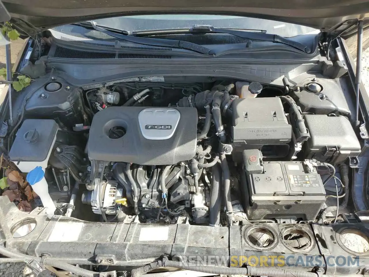 13 fotografías del automóvil dañado 5XXGU4L14KG284832 KIA OPTIMA 2019