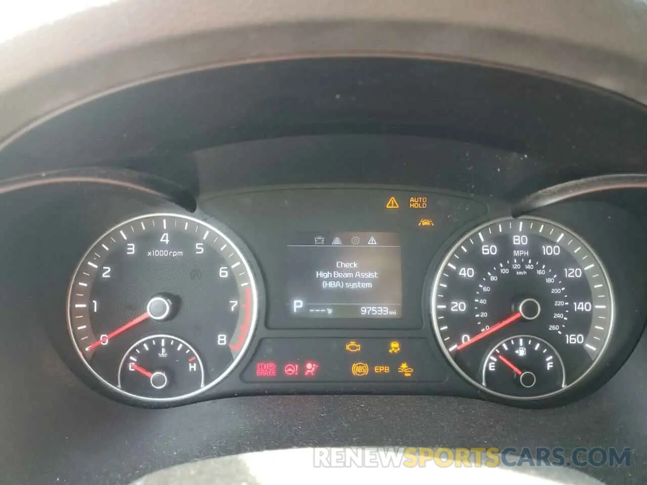 9 fotografías del automóvil dañado 5XXGU4L14KG284832 KIA OPTIMA 2019