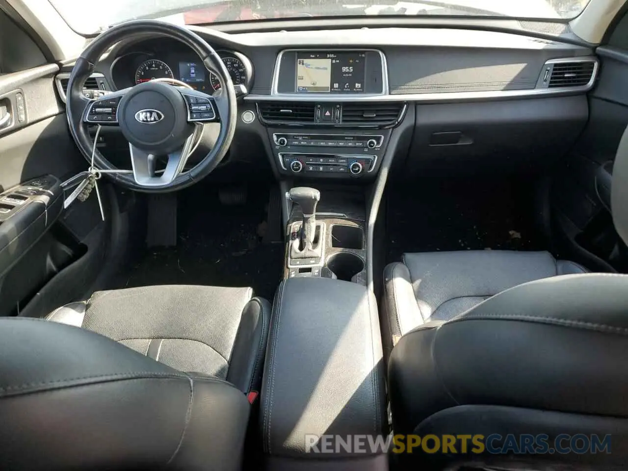 8 fotografías del automóvil dañado 5XXGU4L16KG307172 KIA OPTIMA 2019