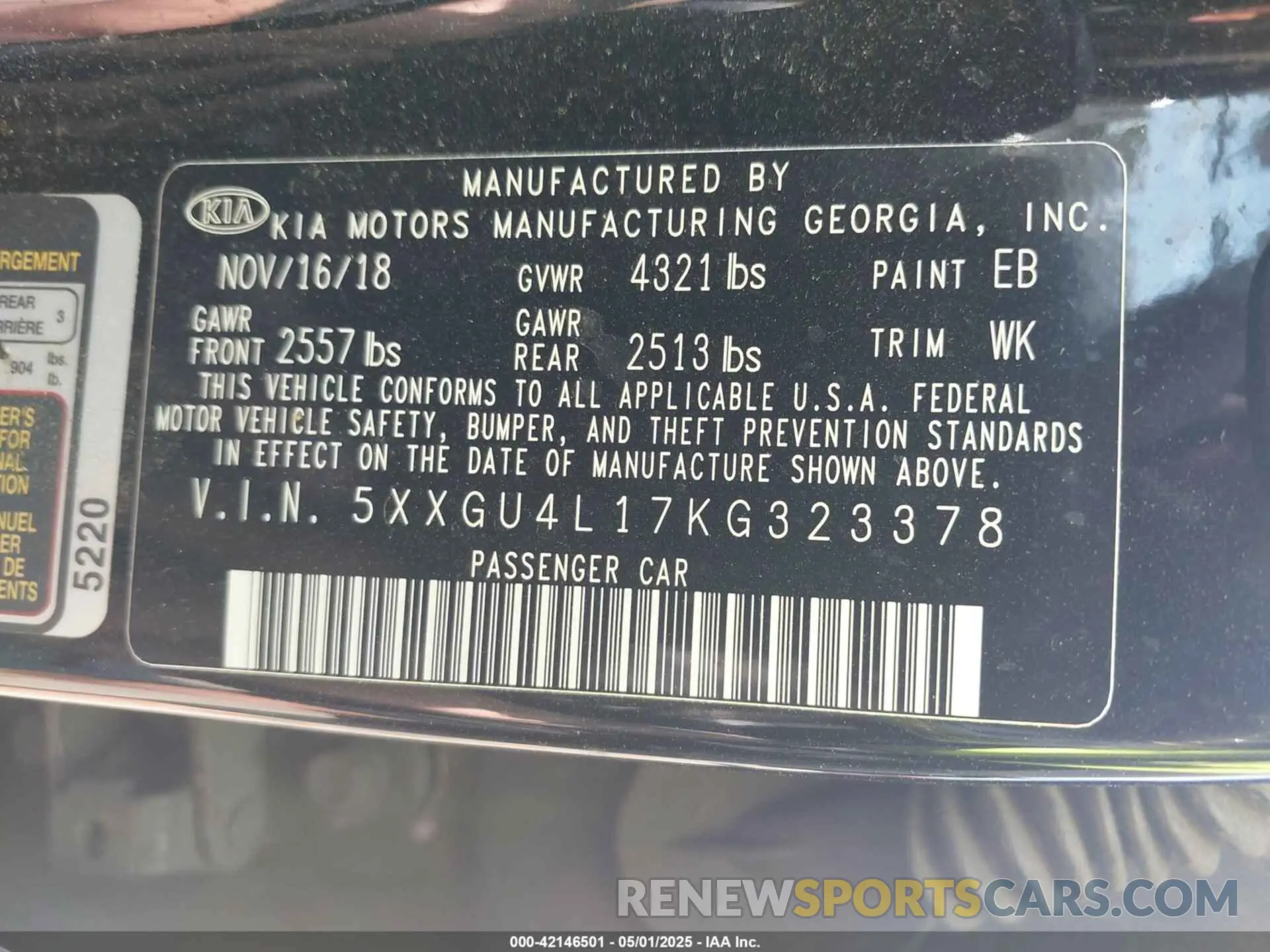 9 fotografías del automóvil dañado 5XXGU4L17KG323378 KIA OPTIMA 2019