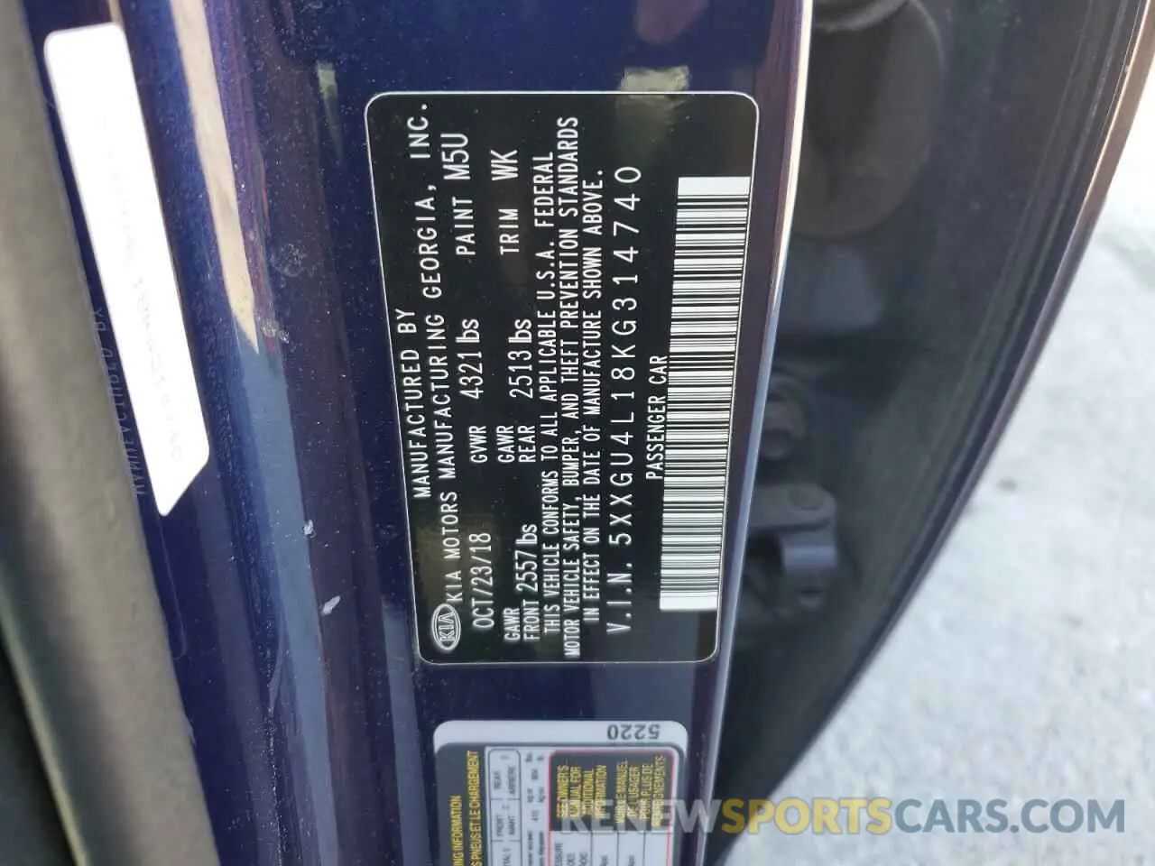 12 fotografías del automóvil dañado 5XXGU4L18KG314740 KIA OPTIMA 2019