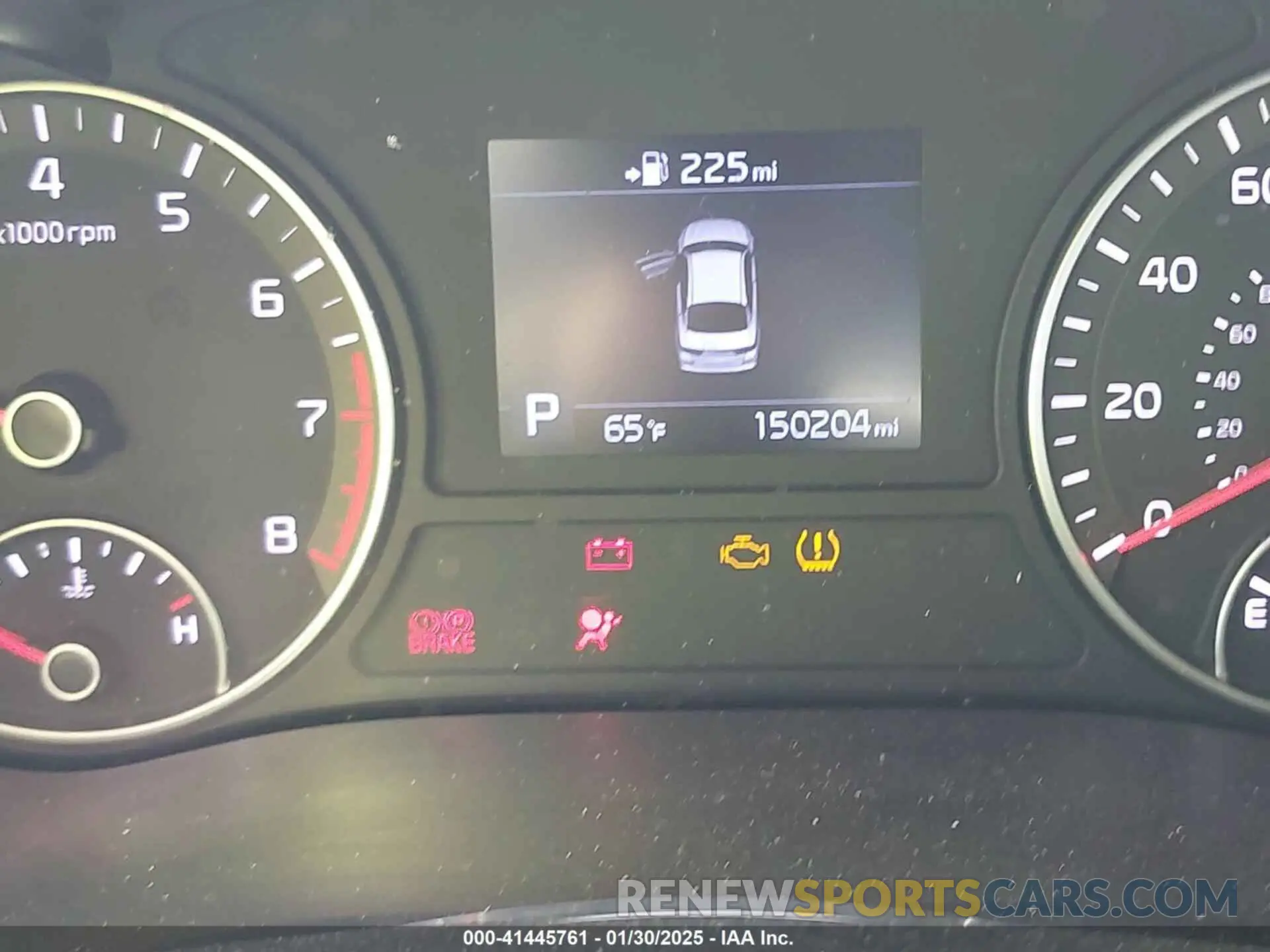 16 fotografías del automóvil dañado 5XXGU4L19KG299214 KIA OPTIMA 2019