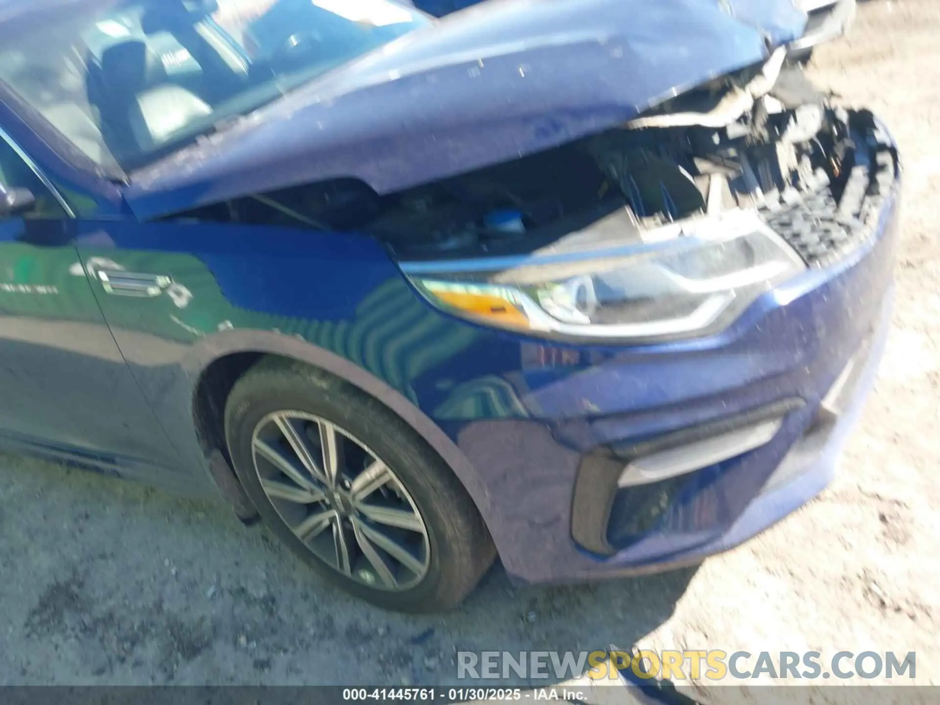 18 fotografías del automóvil dañado 5XXGU4L19KG299214 KIA OPTIMA 2019