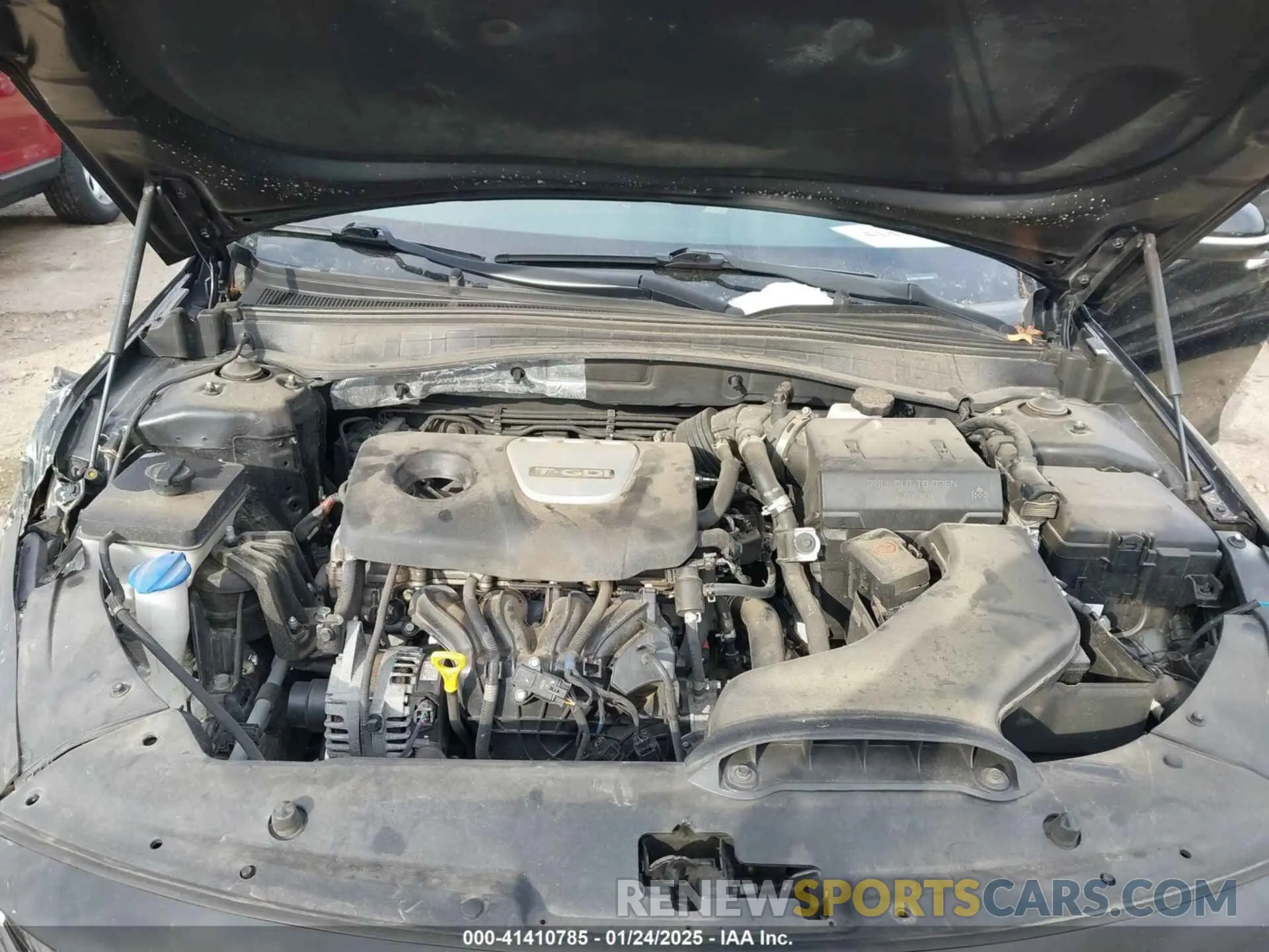 10 fotografías del automóvil dañado 5XXGU4L19KG303570 KIA OPTIMA 2019