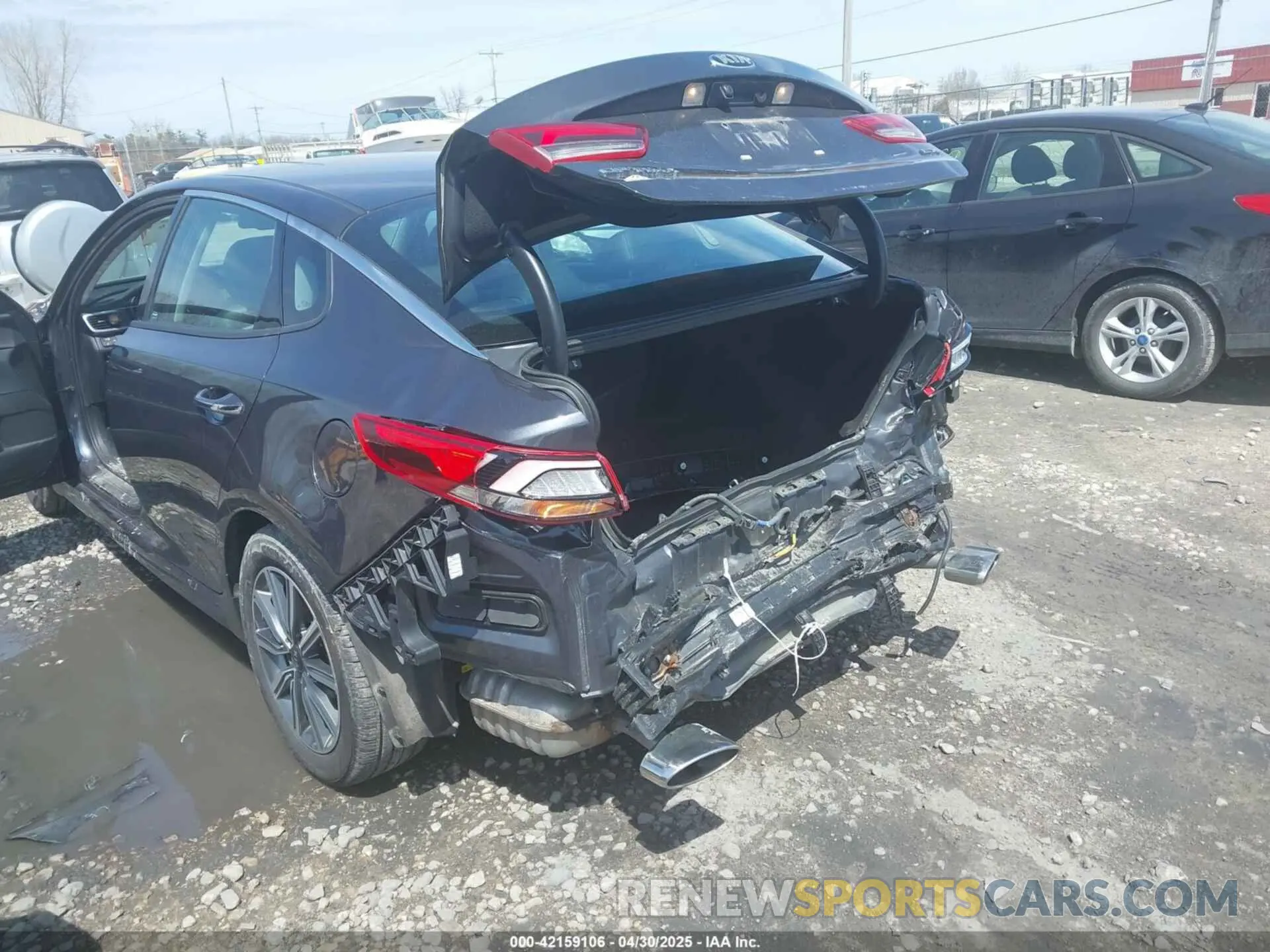 6 fotografías del automóvil dañado 5XXGU4L19KG307229 KIA OPTIMA 2019