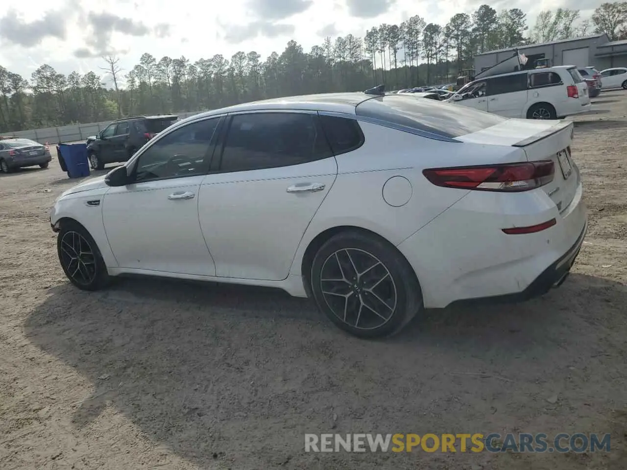 2 fotografías del automóvil dañado 5XXGW4L23KG310288 KIA OPTIMA 2019