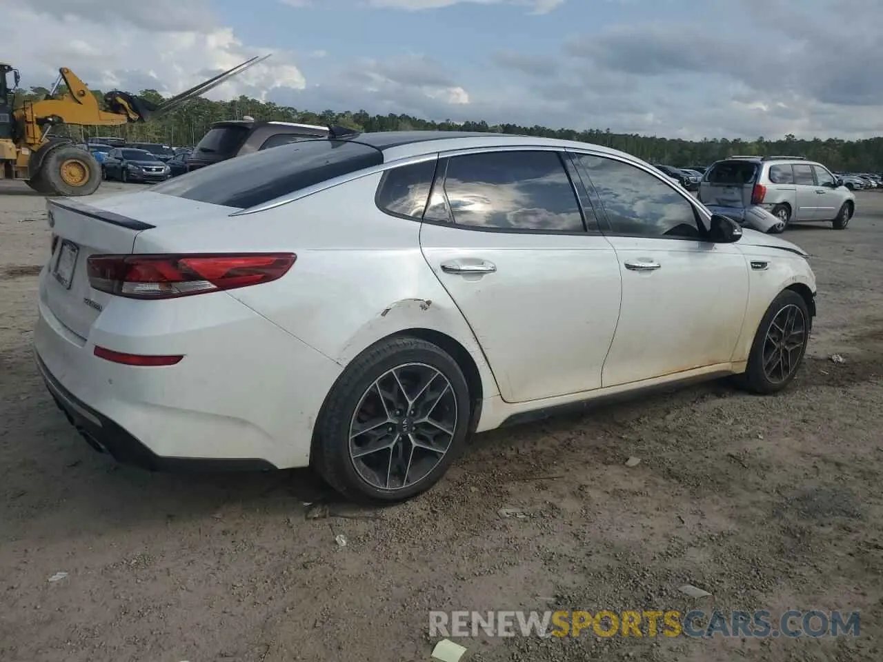 3 fotografías del automóvil dañado 5XXGW4L23KG310288 KIA OPTIMA 2019