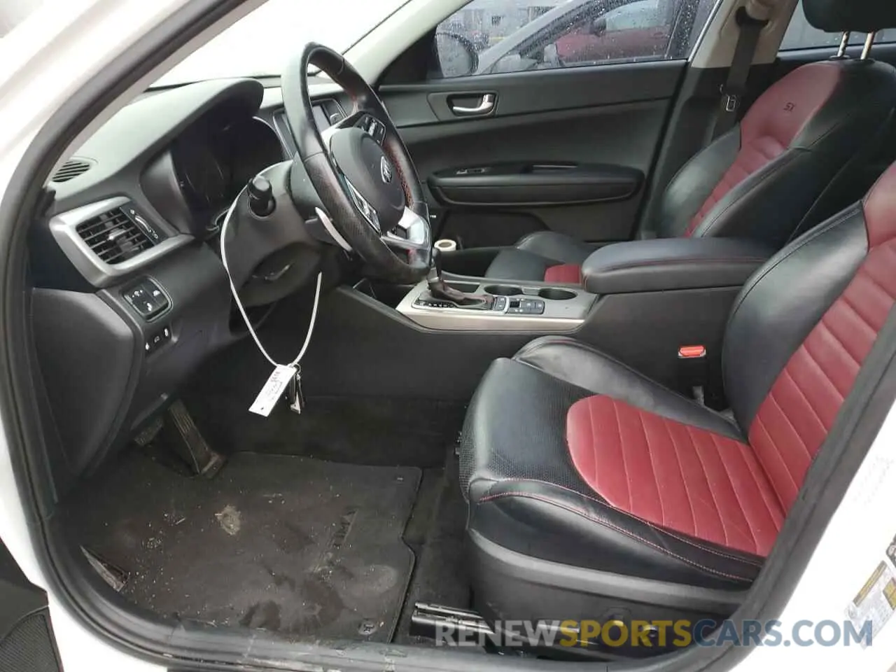 7 fotografías del automóvil dañado 5XXGW4L24KG378731 KIA OPTIMA 2019