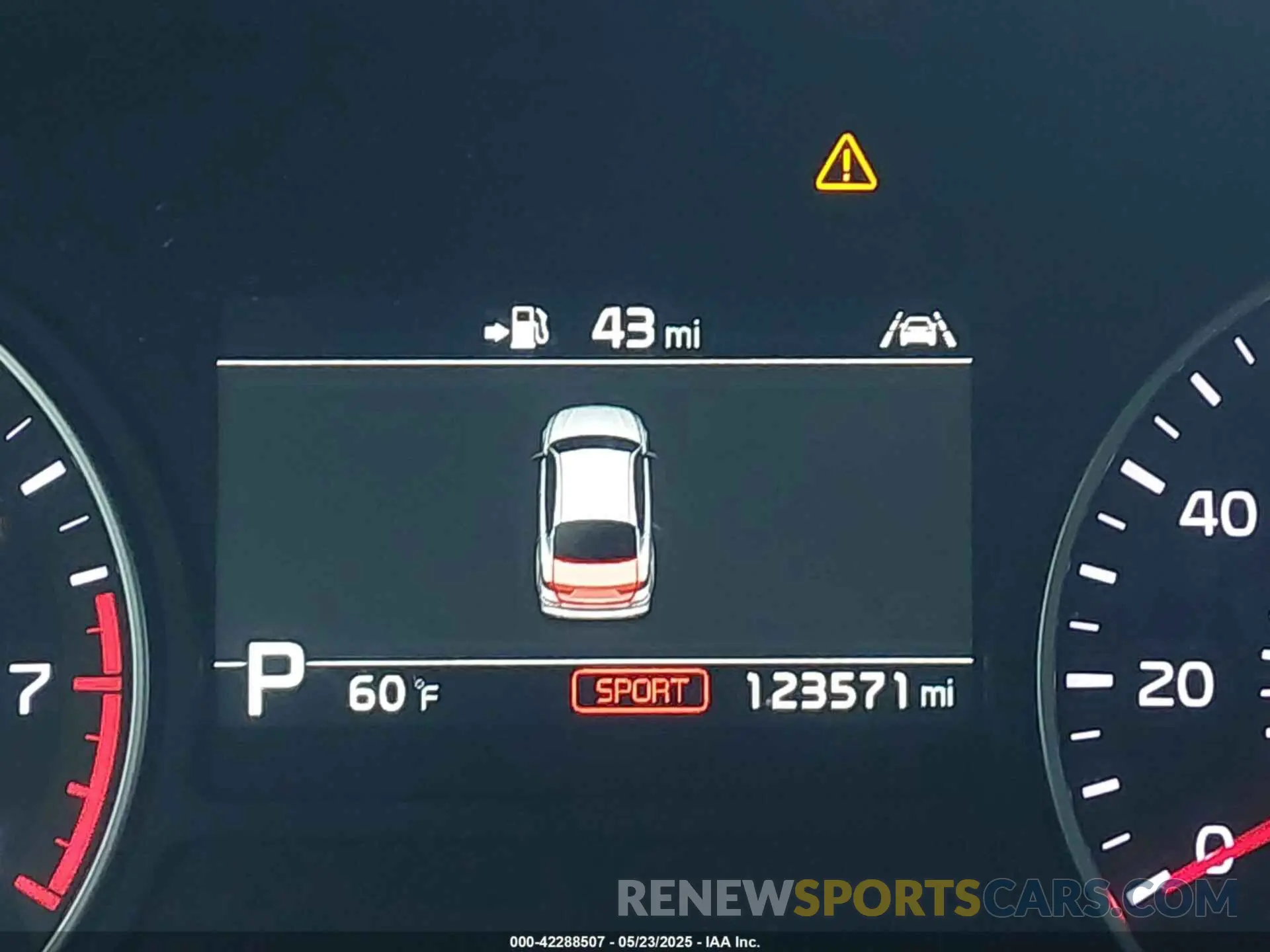 16 fotografías del automóvil dañado 5XXGW4L2XKG361934 KIA OPTIMA 2019