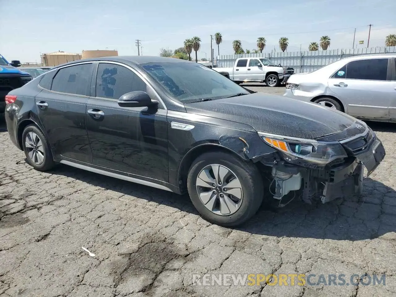 4 fotografías del automóvil dañado KNAGU4LE3K5032736 KIA OPTIMA 2019