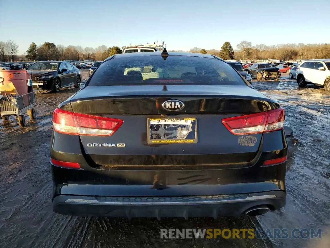 6 fotografías del automóvil dañado 5XXGT4L30LG415115 KIA OPTIMA 2020
