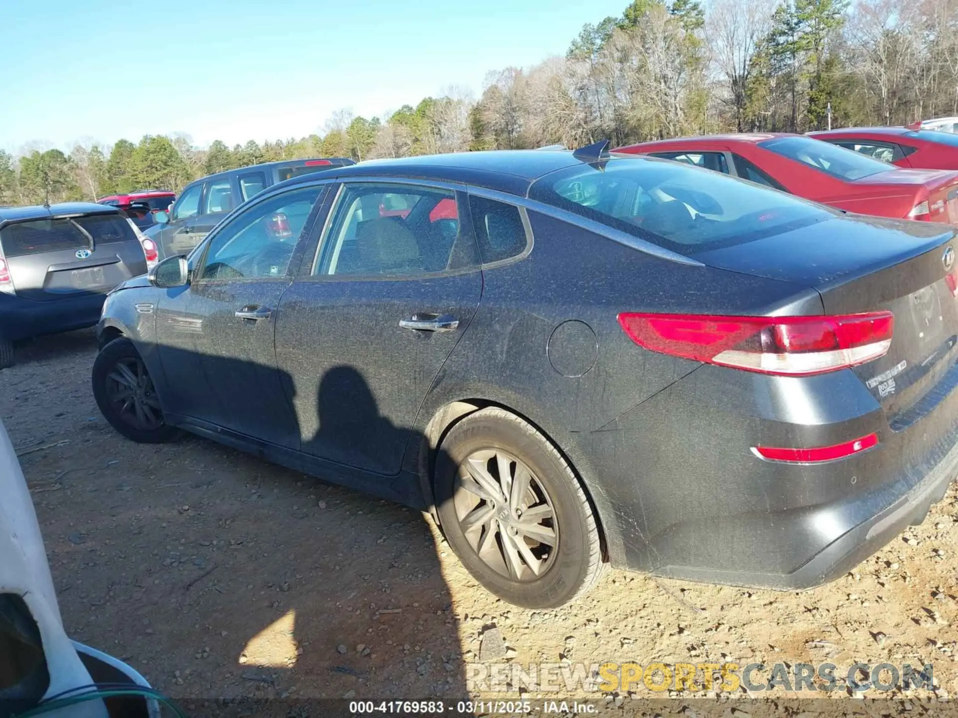 14 fotografías del automóvil dañado 5XXGT4L30LG436580 KIA OPTIMA 2020