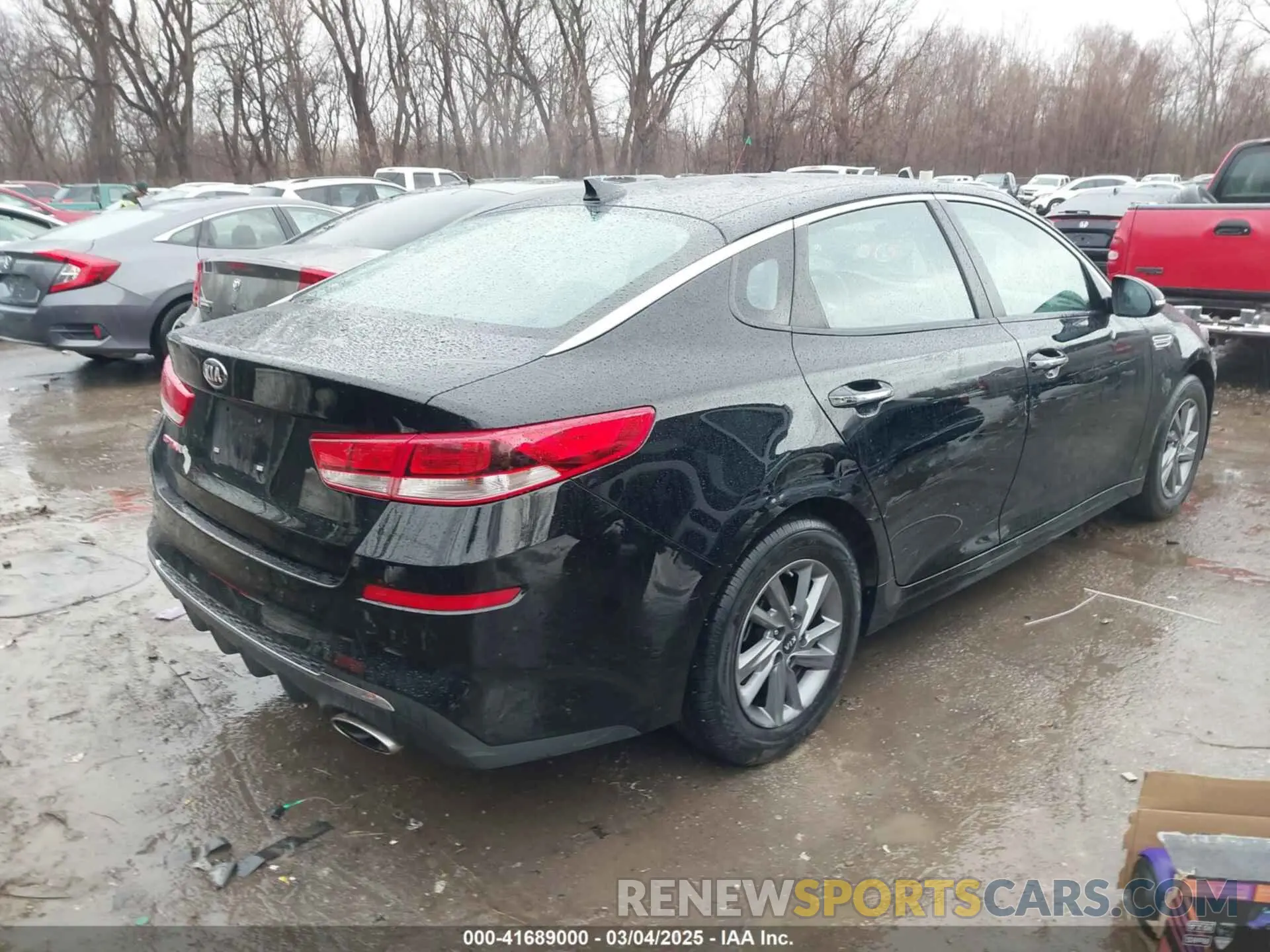 4 fotografías del automóvil dañado 5XXGT4L30LG443030 KIA OPTIMA 2020